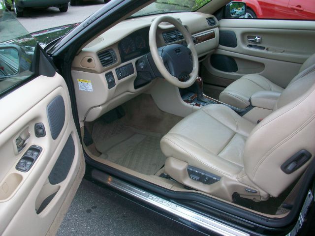 2001 Volvo C70 4dr Overland 4WD 4x4 SUV
