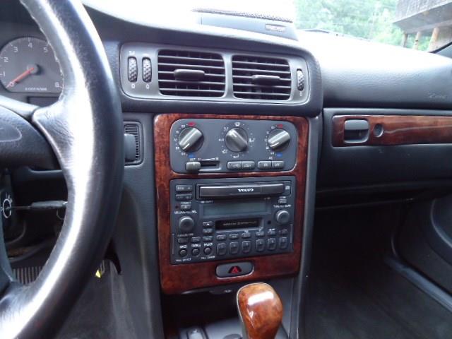 2002 Volvo C70 SLT 3RD ROW 4X4