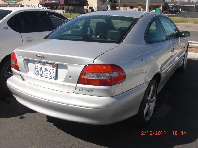 2002 Volvo C70 SLT 3RD ROW 4X4
