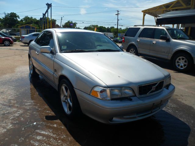 2002 Volvo C70 V6 4WD Limited