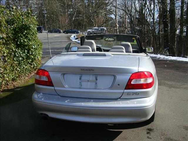 2004 Volvo C70 Unknown
