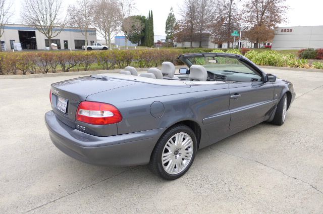 2004 Volvo C70 4dr Overland 4WD 4x4 SUV