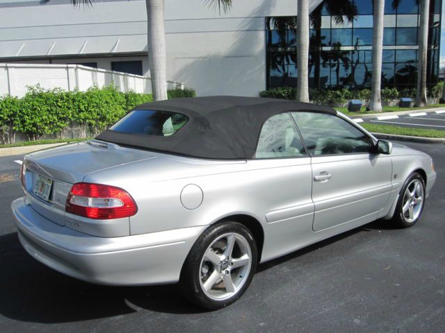 2004 Volvo C70 1.8T Quattro
