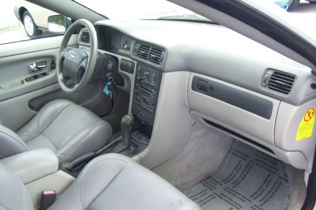 2004 Volvo C70 4dr Overland 4WD 4x4 SUV