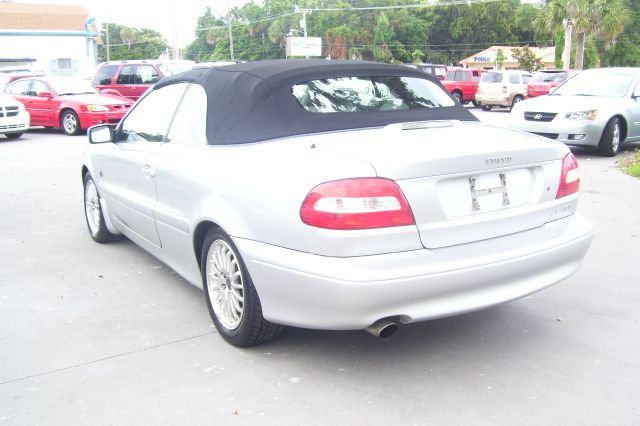 2004 Volvo C70 4dr Overland 4WD 4x4 SUV