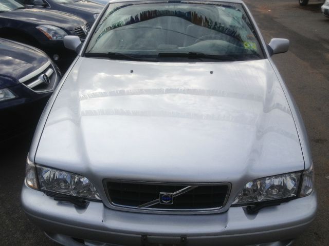 2005 Volvo C70 Unknown