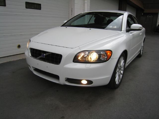 2008 Volvo C70 4X4 ED. Bauer EL