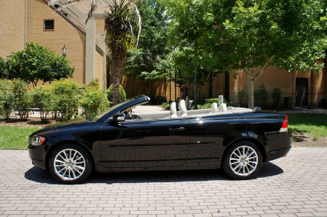 2009 Volvo C70 LS 4+4