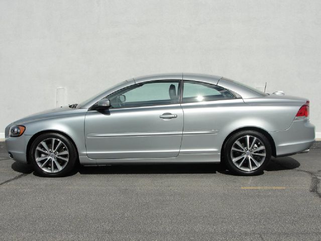 2010 Volvo C70 LS 4+4