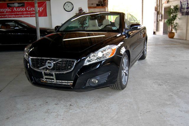 2011 Volvo C70 2.5 AWD SUV