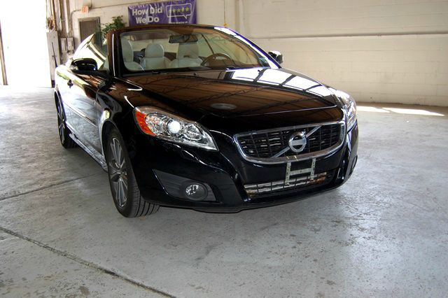 2011 Volvo C70 2.5 AWD SUV