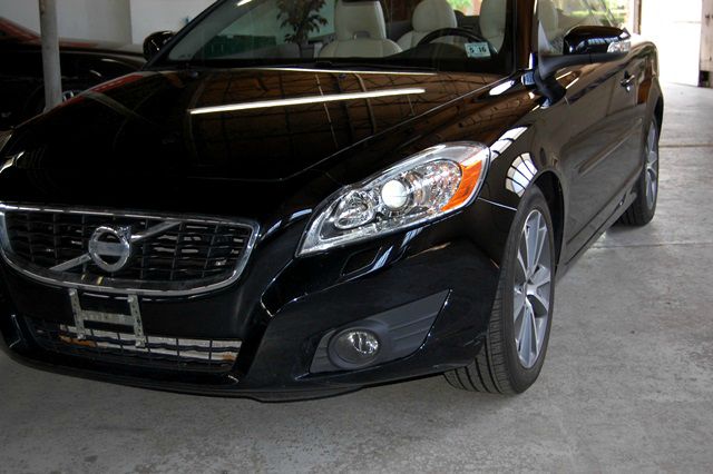 2011 Volvo C70 2.5 AWD SUV