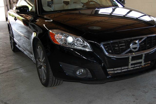 2011 Volvo C70 2.5 AWD SUV