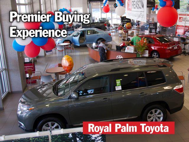 2011 Volvo C70 RAM 2500 CREW 4x4 SLT