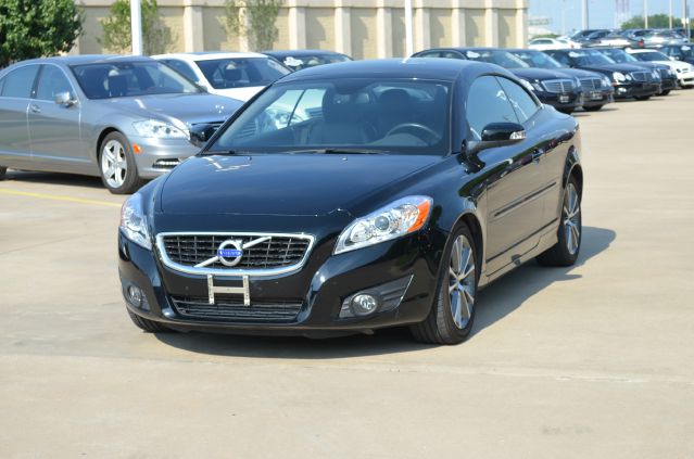 2012 Volvo C70 4X4 ED. Bauer EL