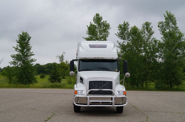 2000 Volvo DS Unknown