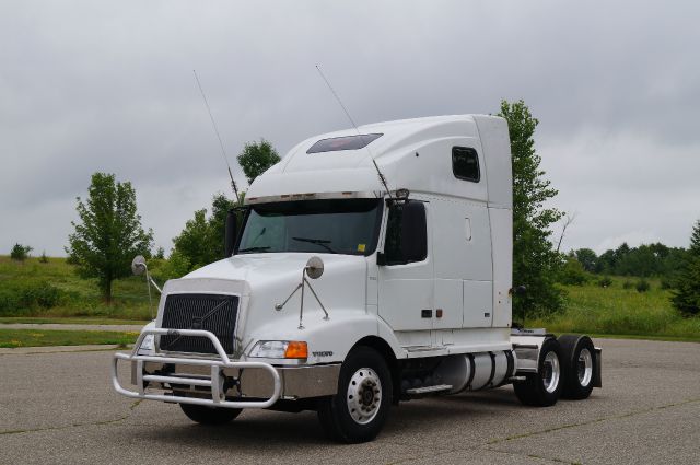 2000 Volvo DS Unknown