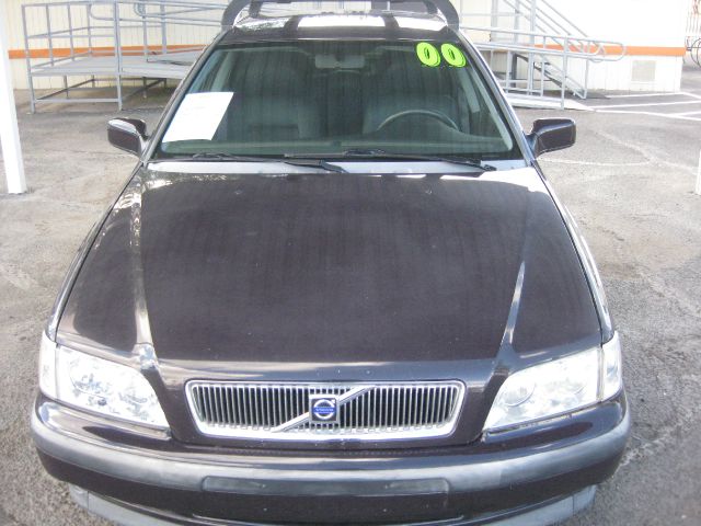 2000 Volvo S40 Base