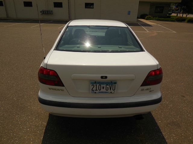 2000 Volvo S40 Base