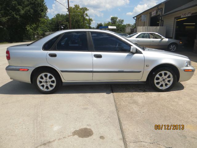 2001 Volvo S40 3.5tl W/tech Pkg