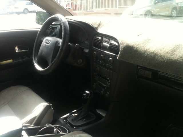 2001 Volvo S40 3.5tl W/tech Pkg