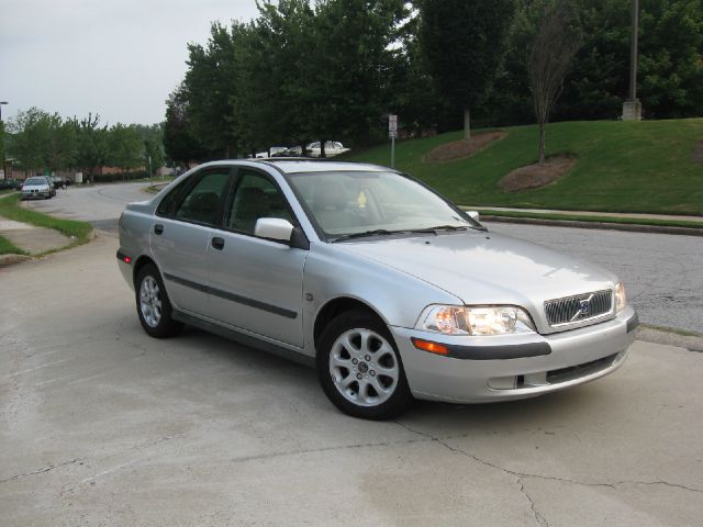 2002 Volvo S40 8