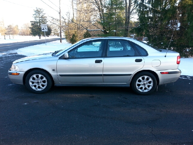 2002 Volvo S40 8
