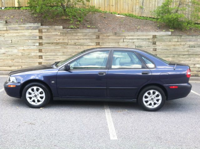 2002 Volvo S40 8
