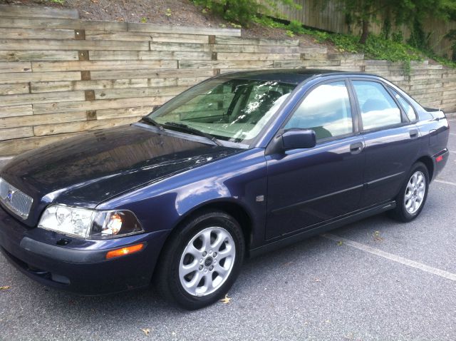 2002 Volvo S40 8