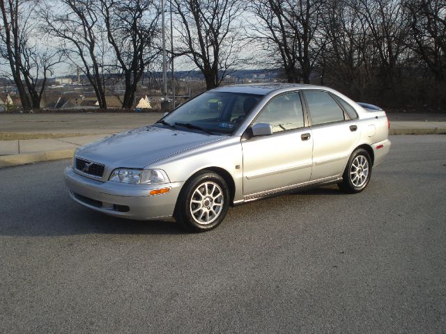2003 Volvo S40 8