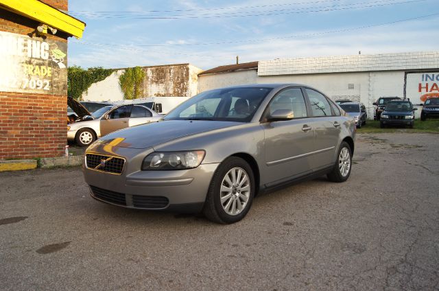 2004 Volvo S40 4X4 ED. Bauer EL