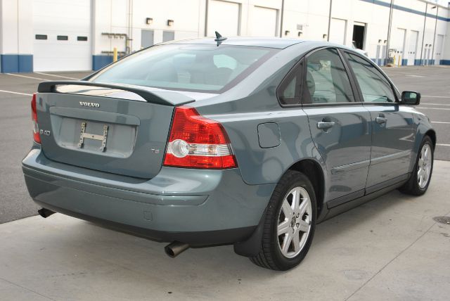 2004 Volvo S40 4X4 ED. Bauer EL