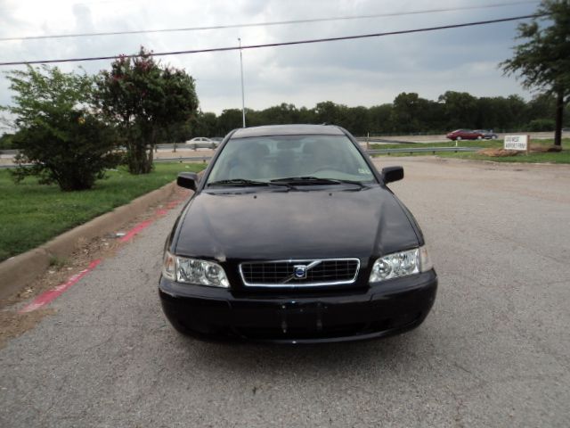 2004 Volvo S40 Unknown