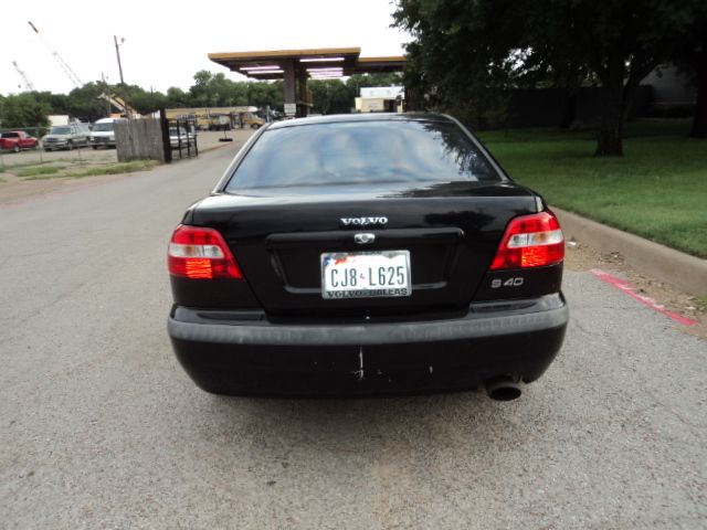 2004 Volvo S40 Unknown