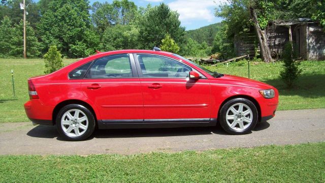2005 Volvo S40 4X4 ED. Bauer EL