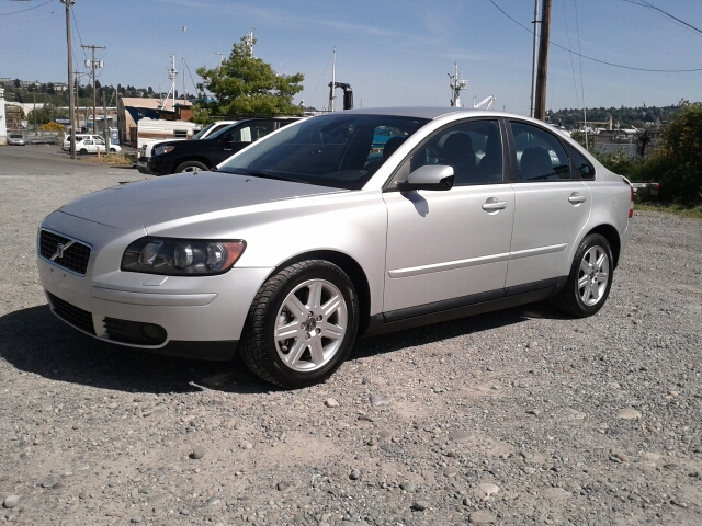 2005 Volvo S40 4X4 ED. Bauer EL