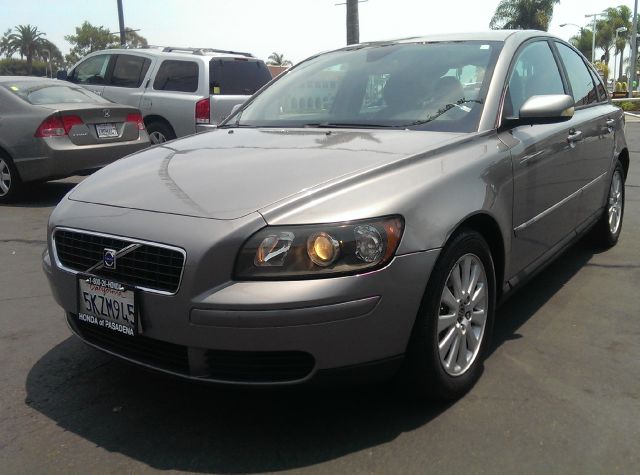 2005 Volvo S40 4X4 ED. Bauer EL