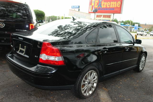 2005 Volvo S40 4X4 ED. Bauer EL