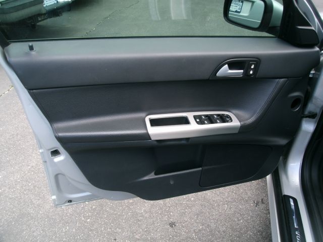 2005 Volvo S40 CREW CAB 153.0 WB SLE