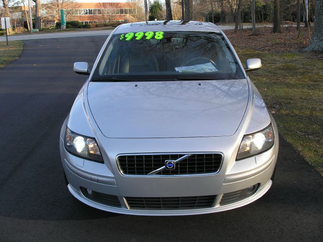 2005 Volvo S40 4X4 ED. Bauer EL