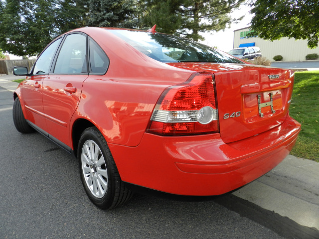 2005 Volvo S40 4X4 ED. Bauer EL