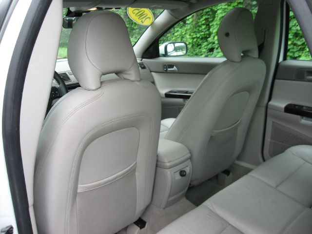 2005 Volvo S40 4X4 ED. Bauer EL