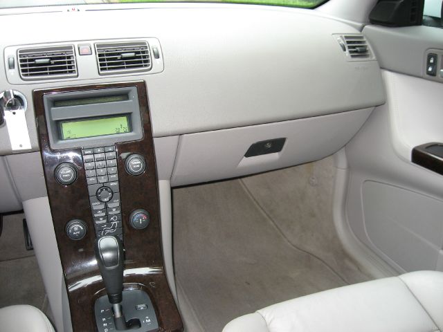 2005 Volvo S40 4X4 ED. Bauer EL