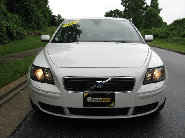 2005 Volvo S40 4X4 ED. Bauer EL