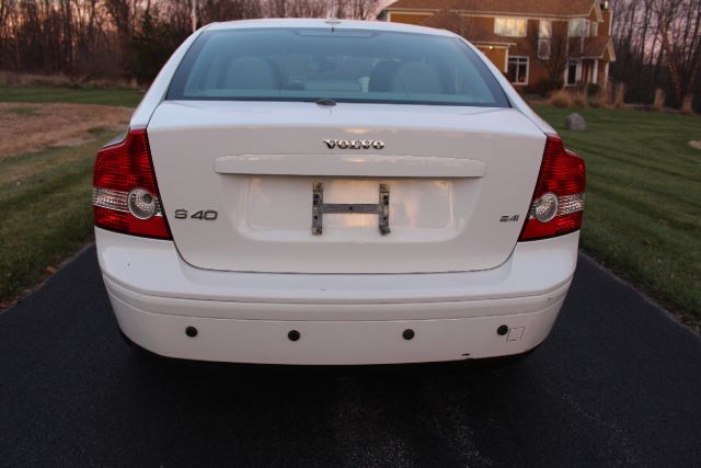 2005 Volvo S40 4X4 ED. Bauer EL