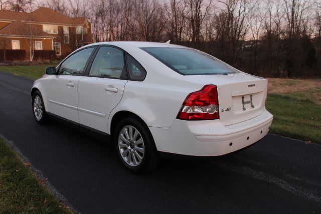2005 Volvo S40 4X4 ED. Bauer EL