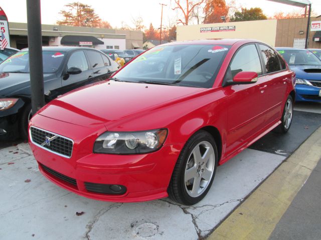 2005 Volvo S40 4X4 ED. Bauer EL