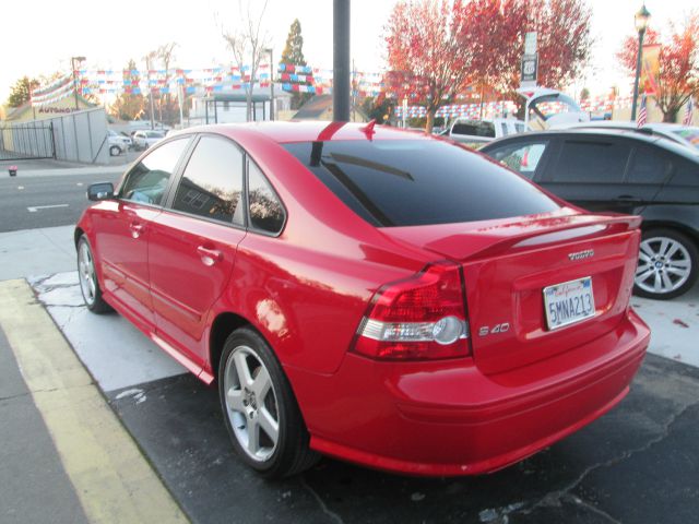 2005 Volvo S40 4X4 ED. Bauer EL