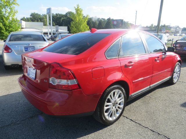 2005 Volvo S40 4X4 ED. Bauer EL