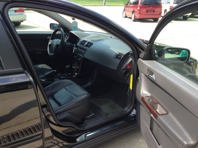 2005 Volvo S40 4X4 ED. Bauer EL